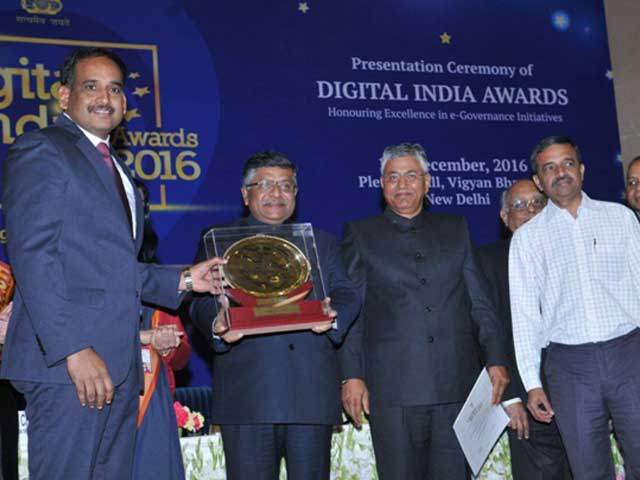 Digital India Award 2016 (Platinum  Icon)
