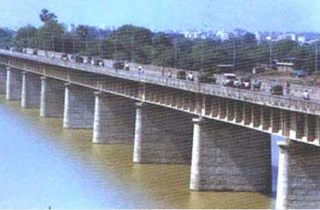 Bridge construction by Surat Municipal Corporation