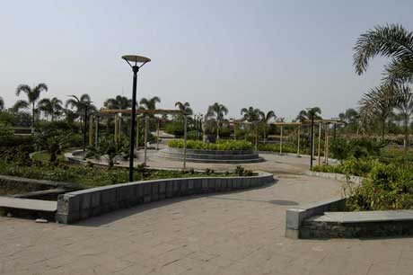 Kavishree Navalram Pandya Floral Park - South-West Zone